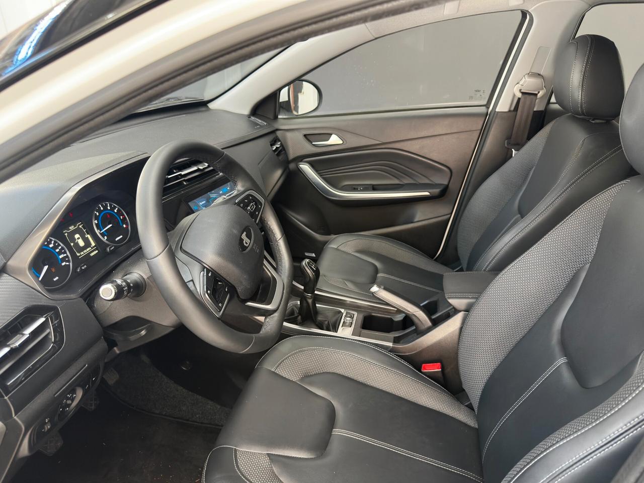 Dr 3.0 1.5 BENZINA KM 15.900 - 2024