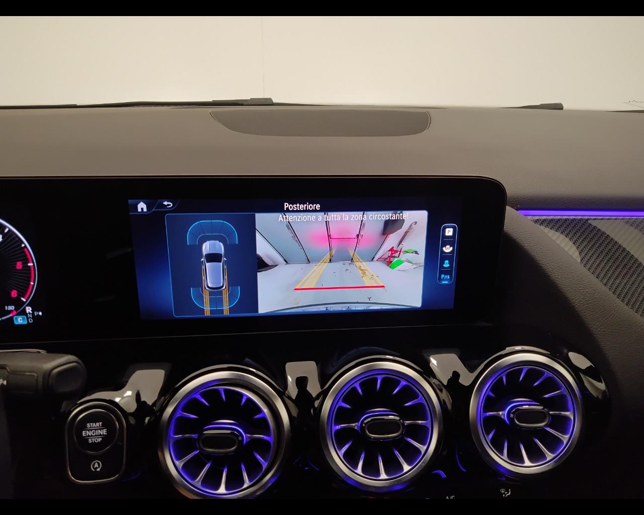 Mercedes-Benz GLA-H247 2023 - GLA 180 d AMG Line Advanced Plus auto