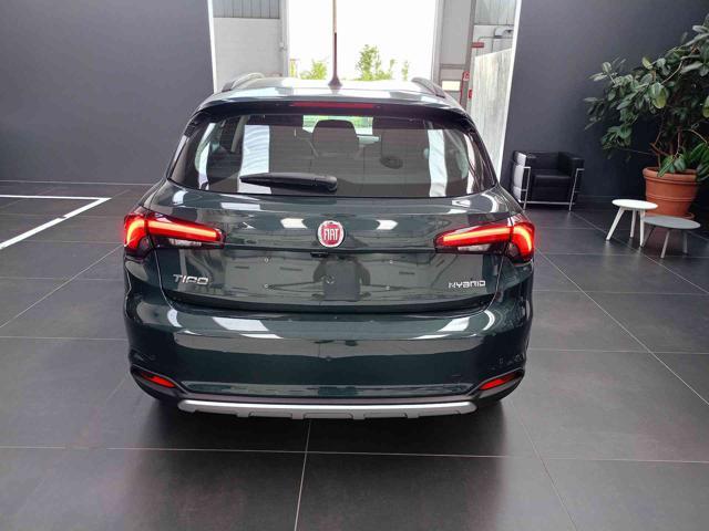 FIAT Tipo 1.5 Hybrid DCT 5 porte Cross
