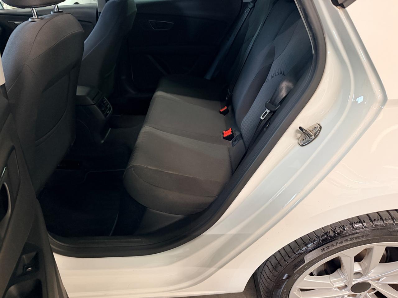 Seat Leon 1.6 TDI 105 CV 5p. Style