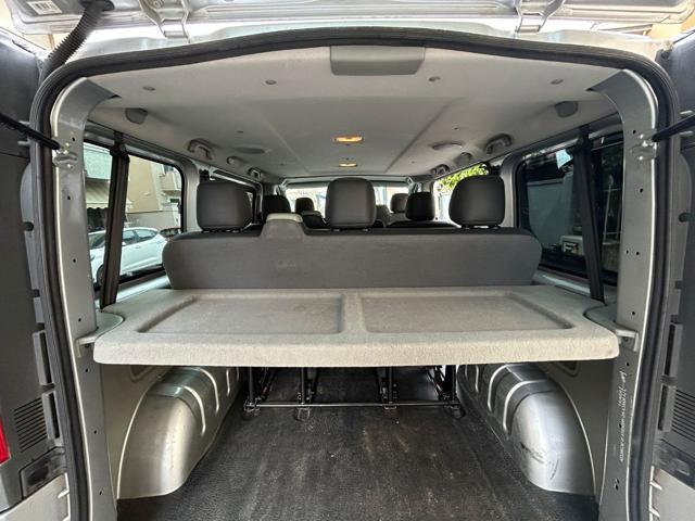 RENAULT Trafic T27 2.0 dCi/115 PC-TN Passenger DPF