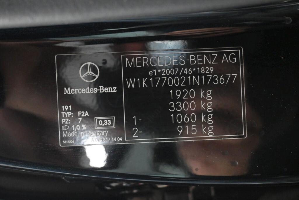 MERCEDES-BENZ A 160D 95CV BUSINESS SOLUTION 6M. ( PELLE - PARK ASSIST - TELECAMERA POST. - NAVI PREMIUM - CRUISE - NEOPATENTATI )