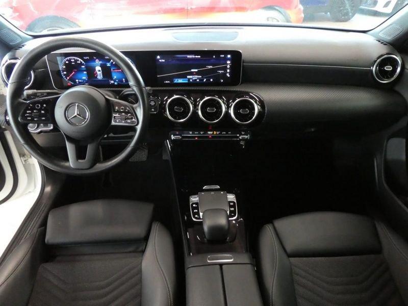 Mercedes-Benz Classe A A 180 d 116 Cv Automatic Sport - LED, Schermo XL, Camera