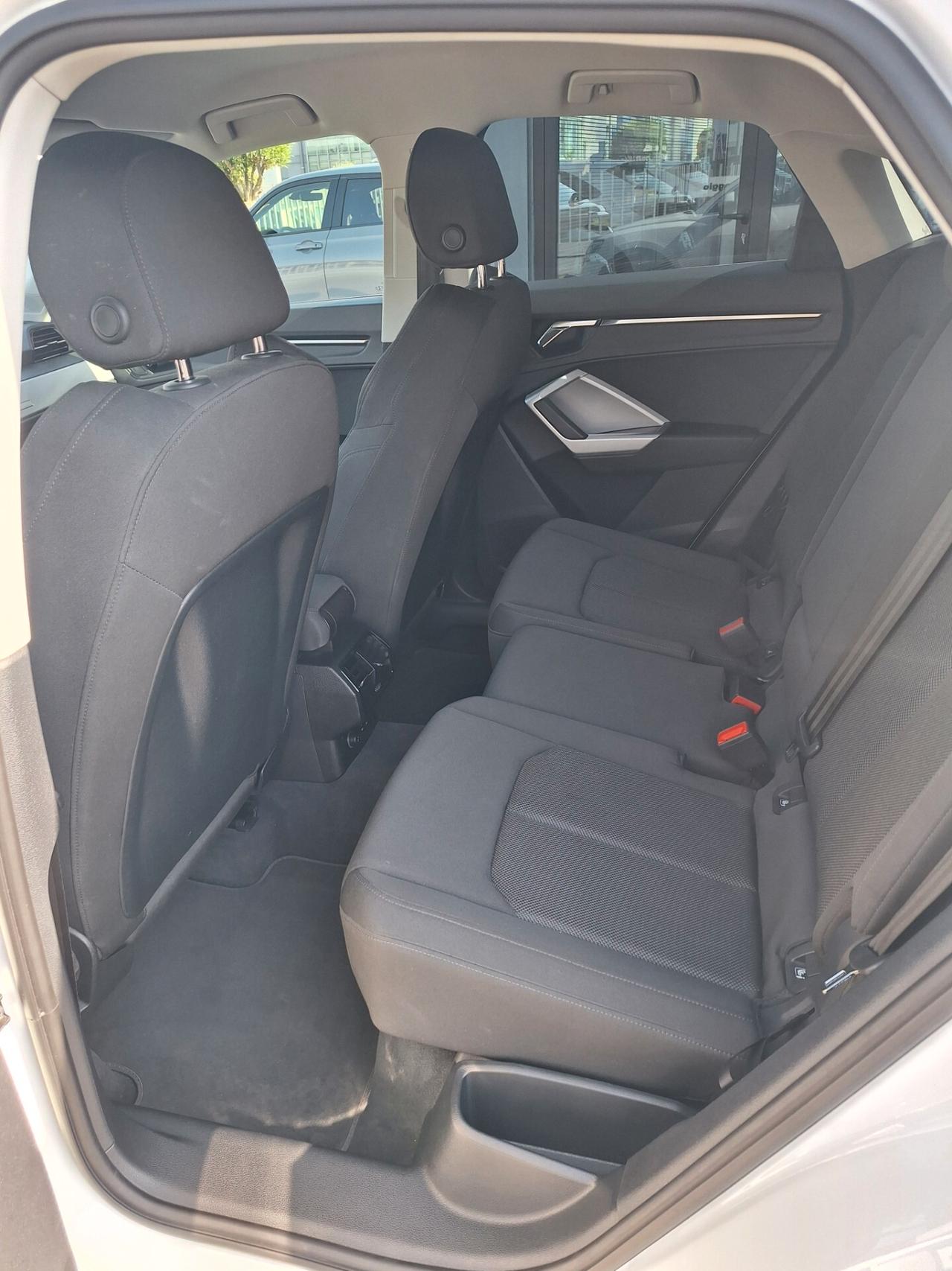 Audi Q3 SPB 35 TDI S tronic Business Plus