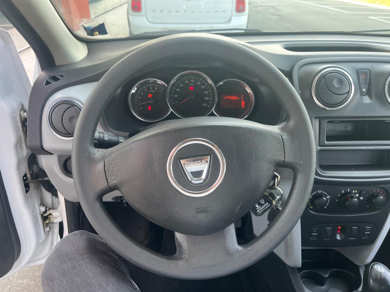 Dacia Sandero 1.2 GPL 75CV Ambiance 2014 177.000 KM