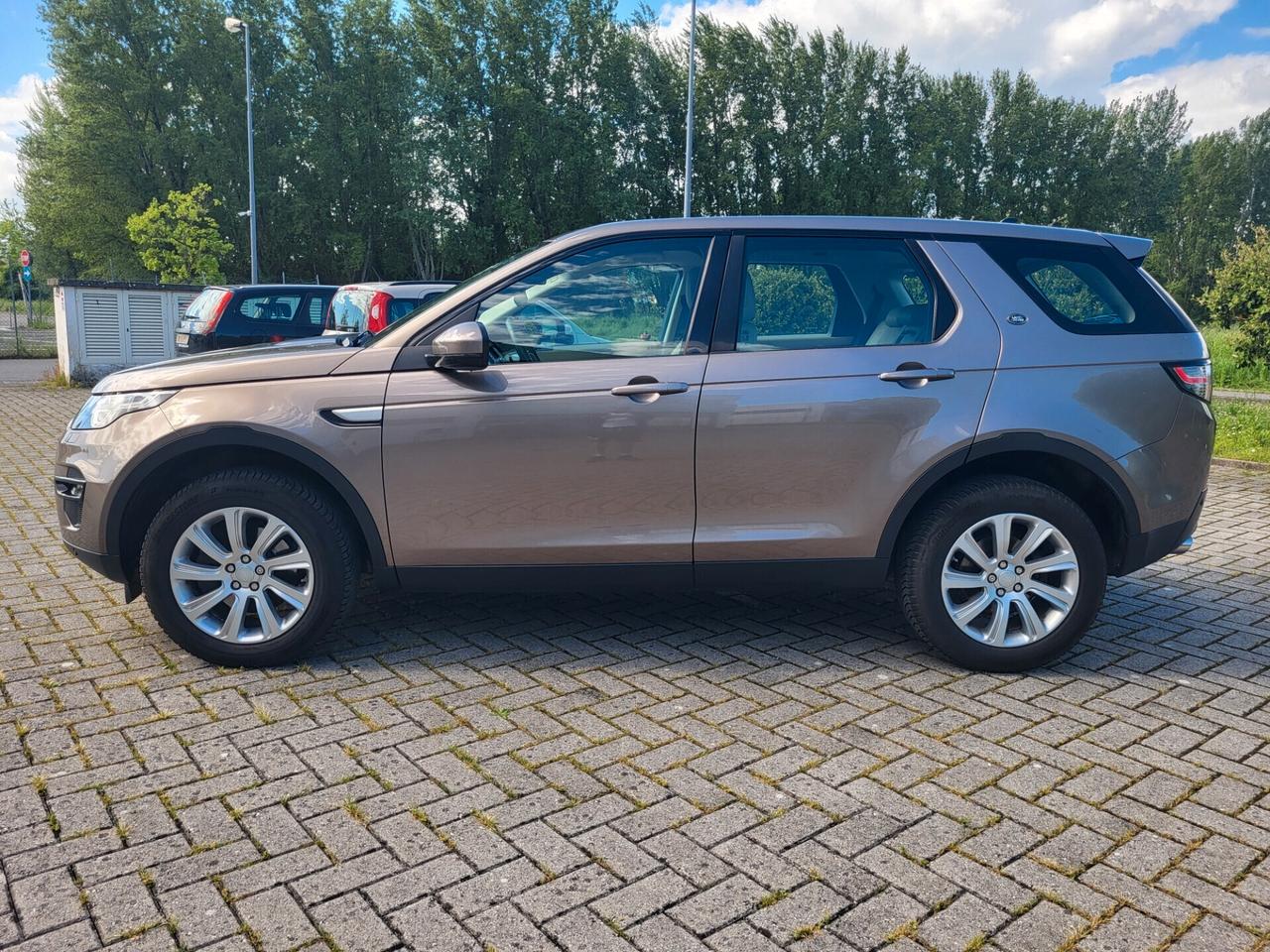 Land Rover Discovery Sport 2.0 TD4 150 CV HSE Luxury