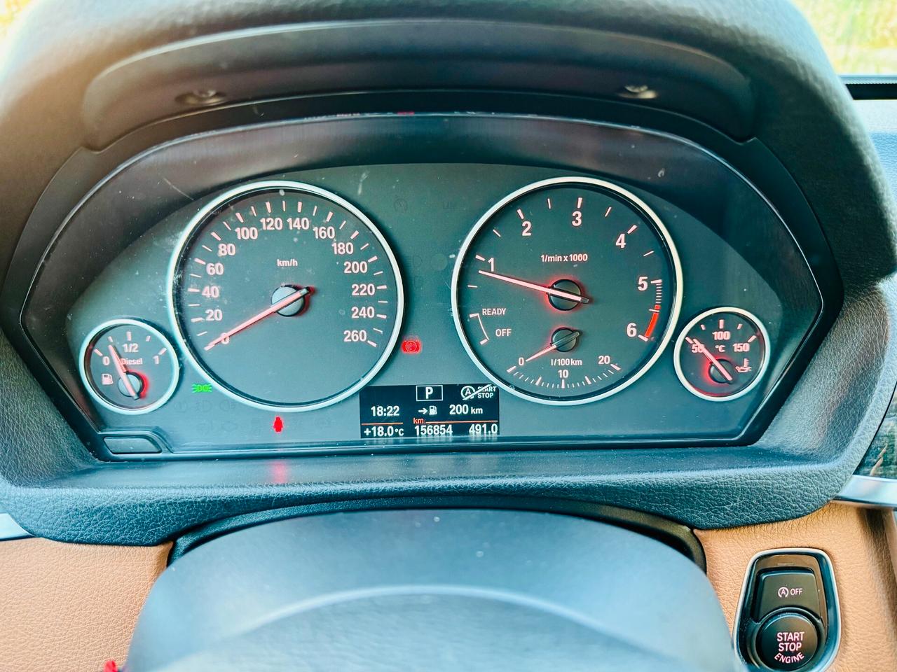 BMW 318d GT Luxury - LED / Navi
