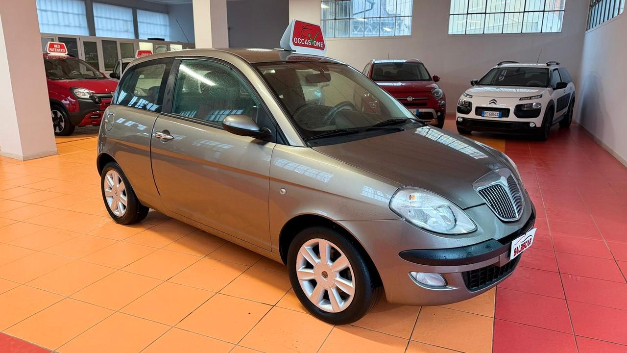 Lancia Ypsilon 1.2
