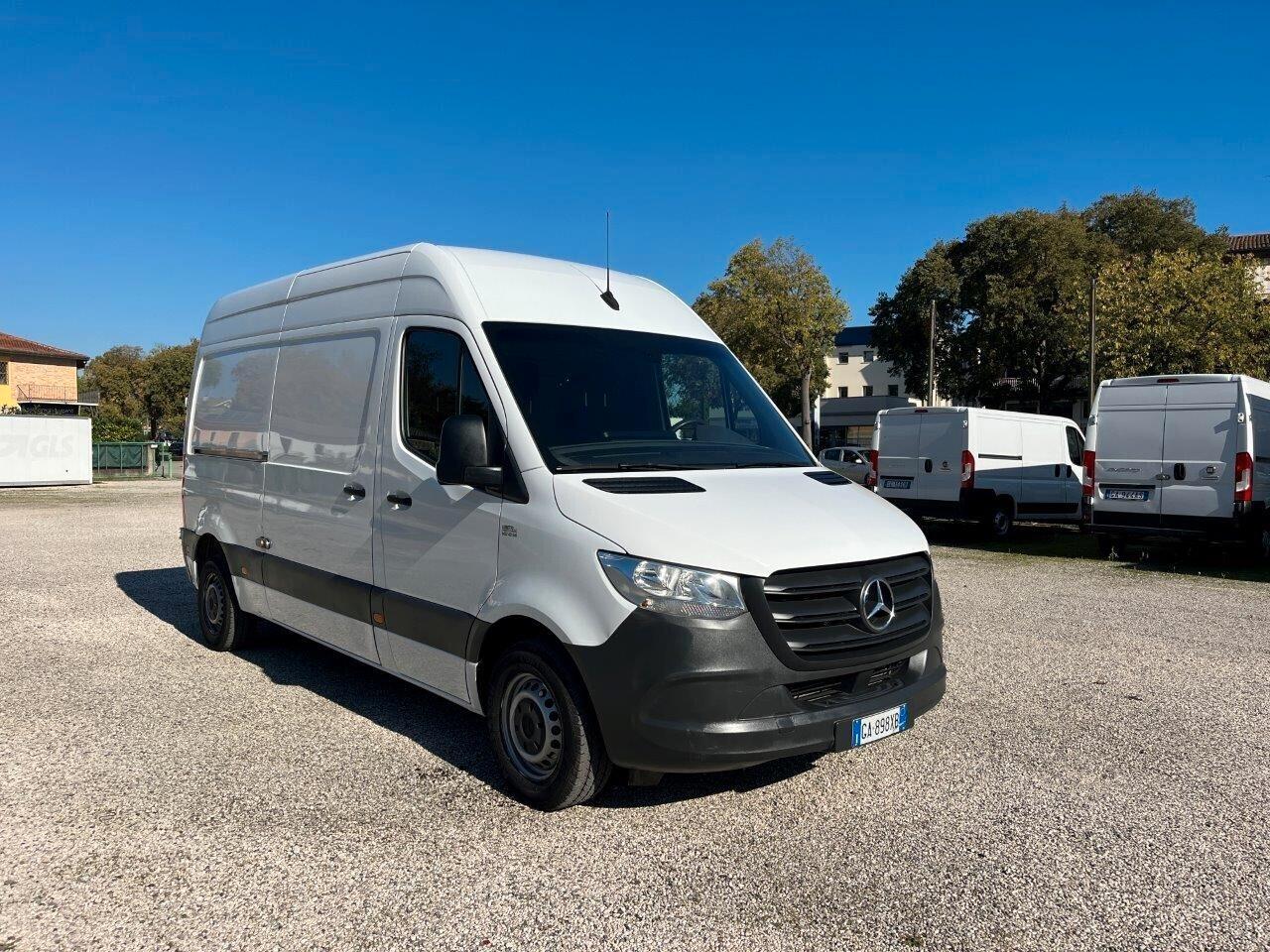 MERCEDES 311 CDI SPRINTER - 04/2020 - KM 90.000