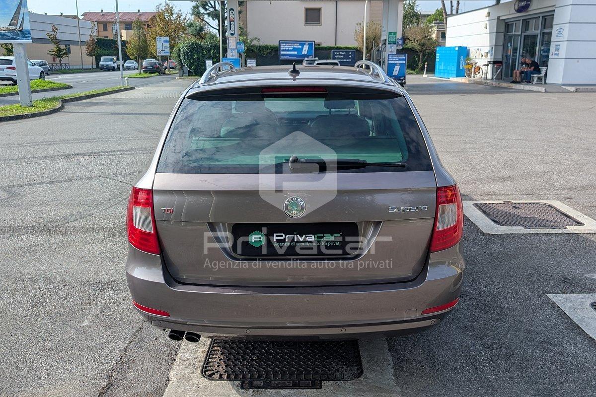 SKODA Superb 2.0 TDI CR 170CV DSG Wagon Elegance