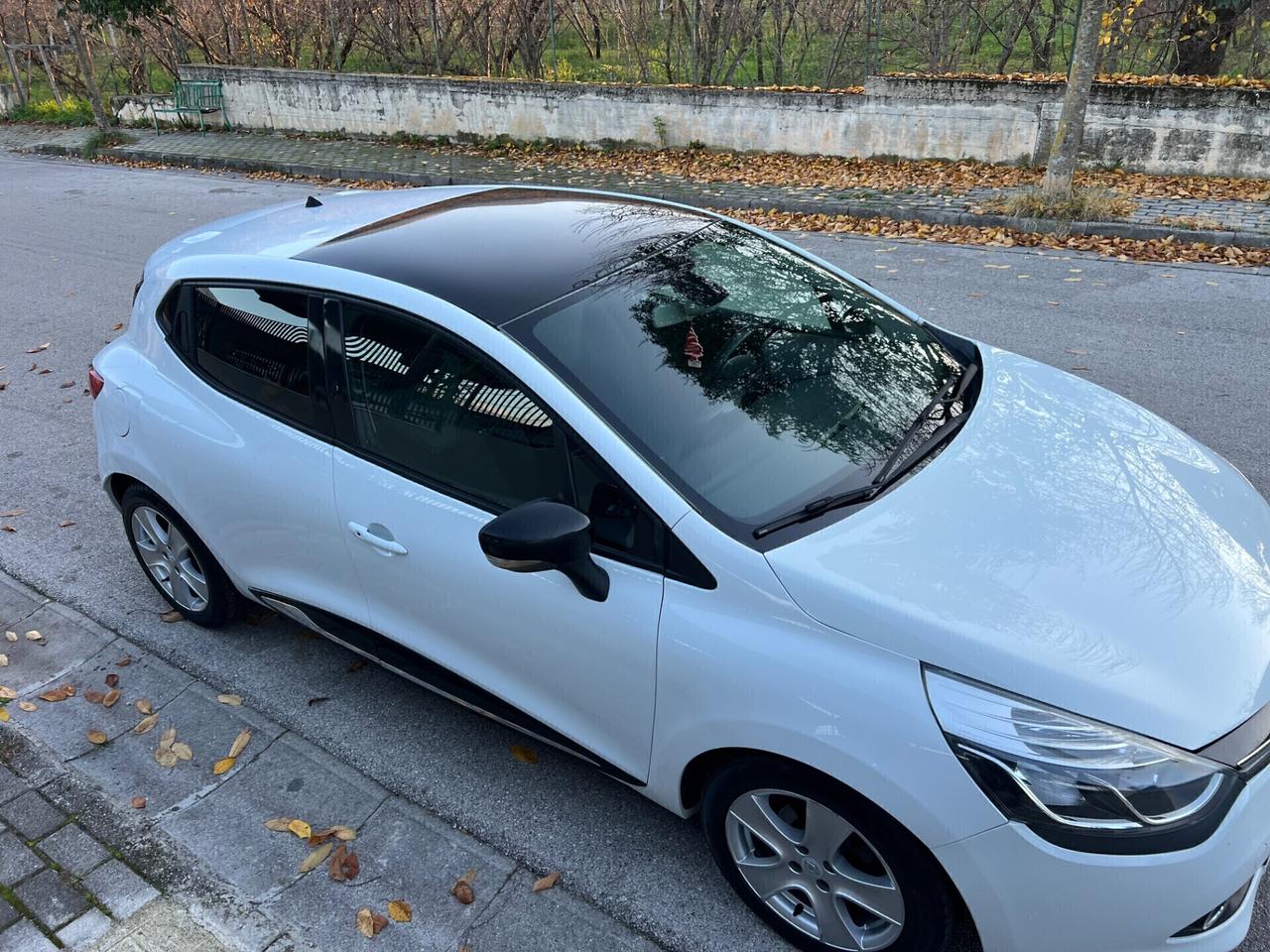 Renault Clio 1.5 DIESEL TETTO PANORAMICO FULL OPTIONAL