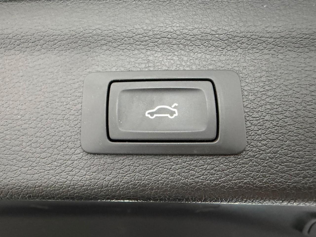 Audi Q3 35 TDI quattro S line edition