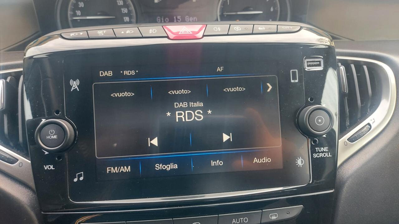 Lancia Ypsilon 1.0 FireFly 5 porte S&S Hybrid Ecochic Gold