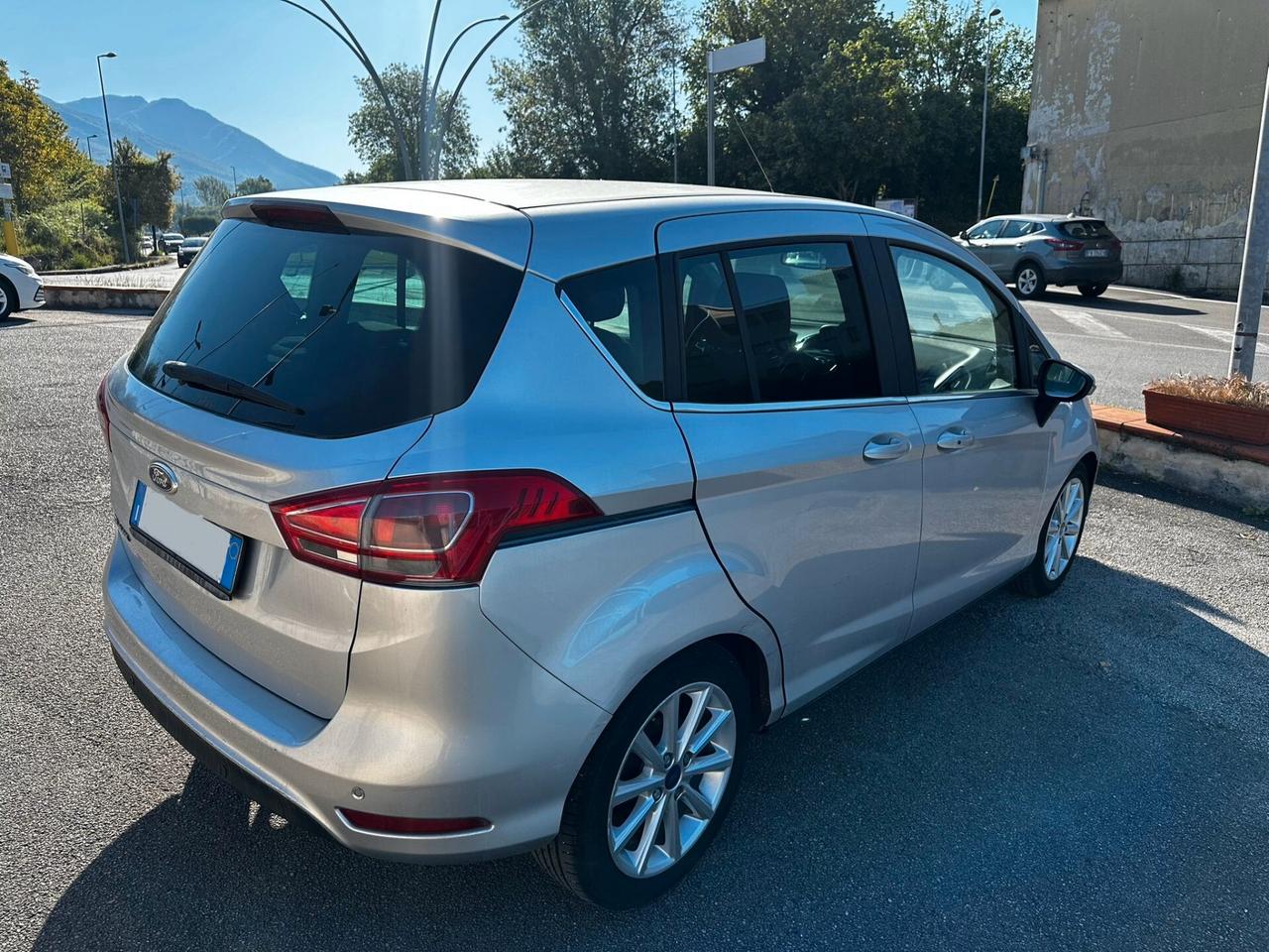 Ford B-Max 1.4 90 CV GPL Titanium