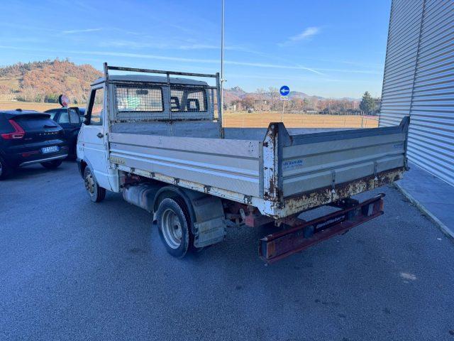 IVECO Daily 35.8 2.5 Diesel RIBALTABILE TRILATERALE GEMELLATO