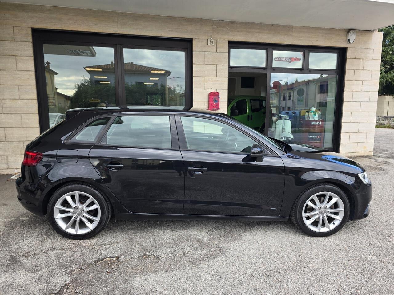 Audi A3 1.6 TDI S tronic Ambition