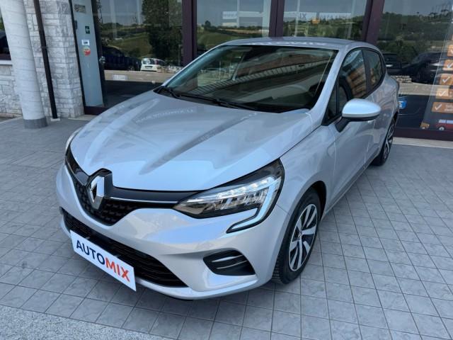 Renault Clio 1.6 hybrid Zen E-Tech 140cv auto AUTOCARRO 5 POSTI