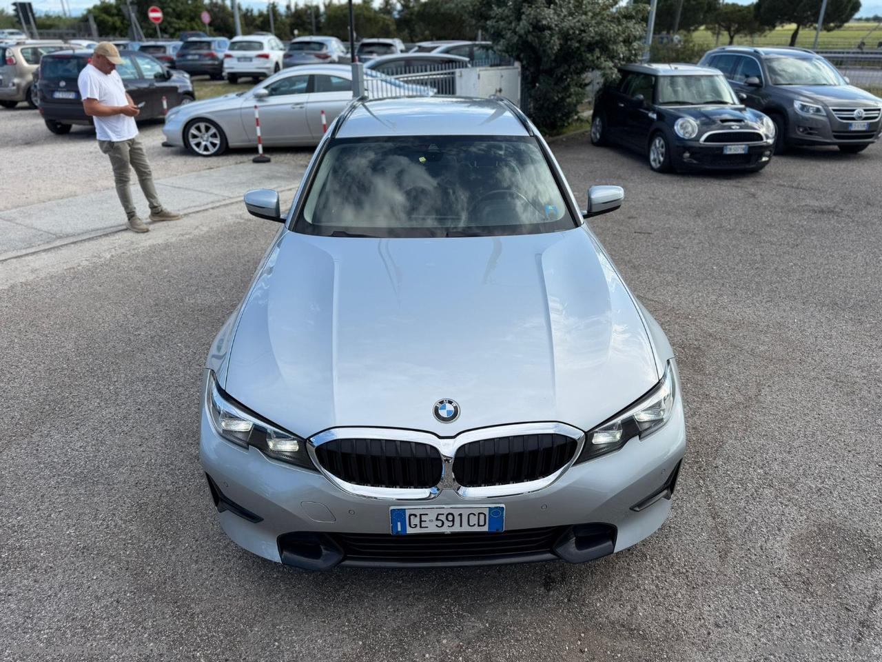 BMW 320d 48V Touring Sport AUTO