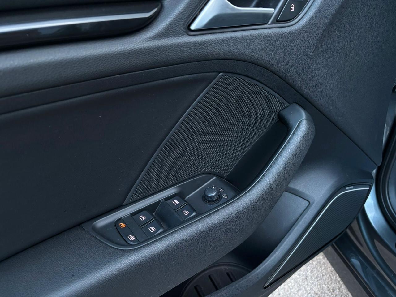 Audi A3 Sedan 2.0 TDI 150cv S line competition - 2016