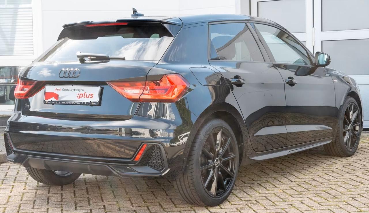 Audi A1 SPB 25 TFSI S tronic line - LED VIRTUAL PDC