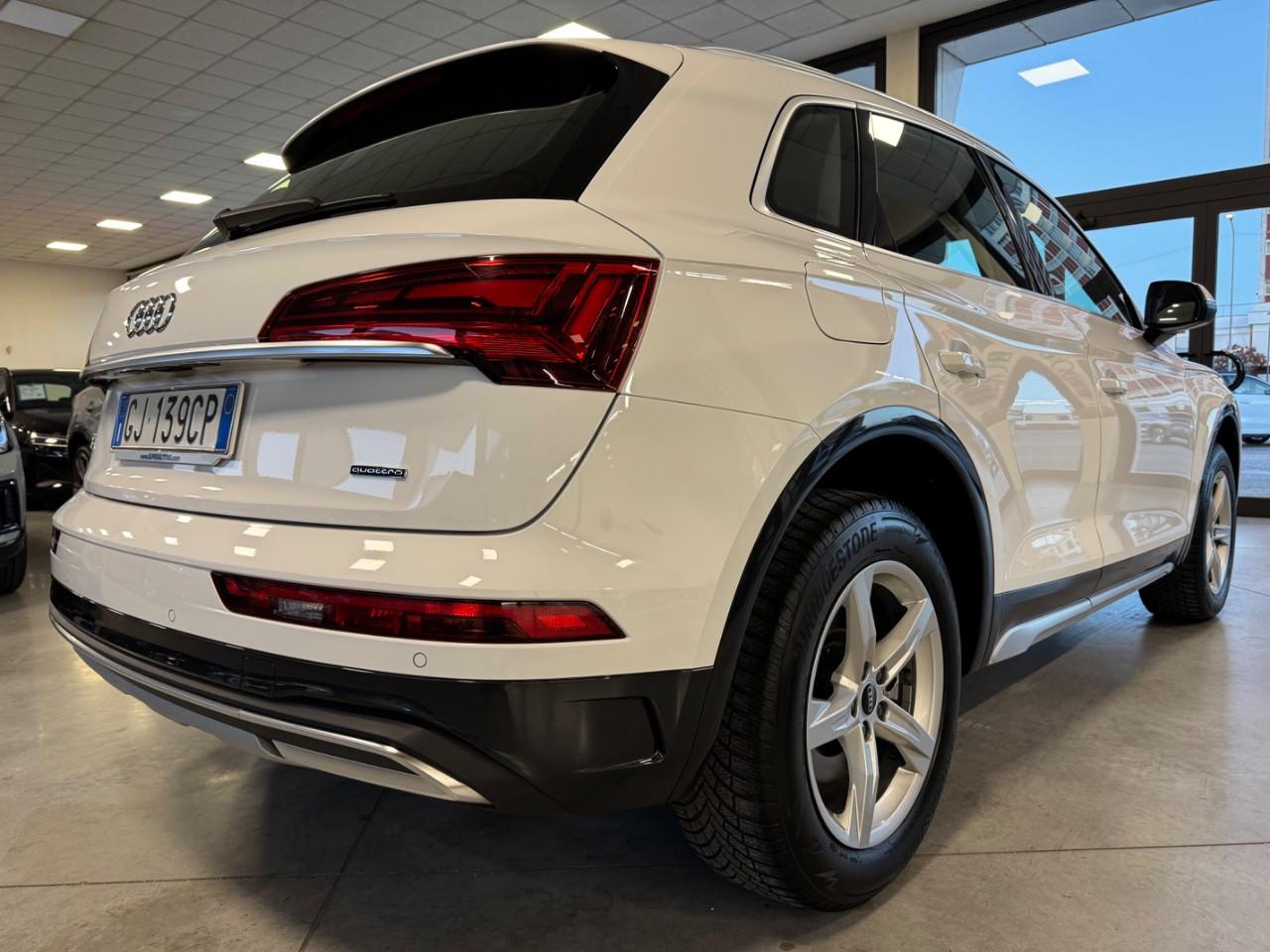 Audi Q5 40 TDI mhev 12V Business Advanced Quattro S-Tronic