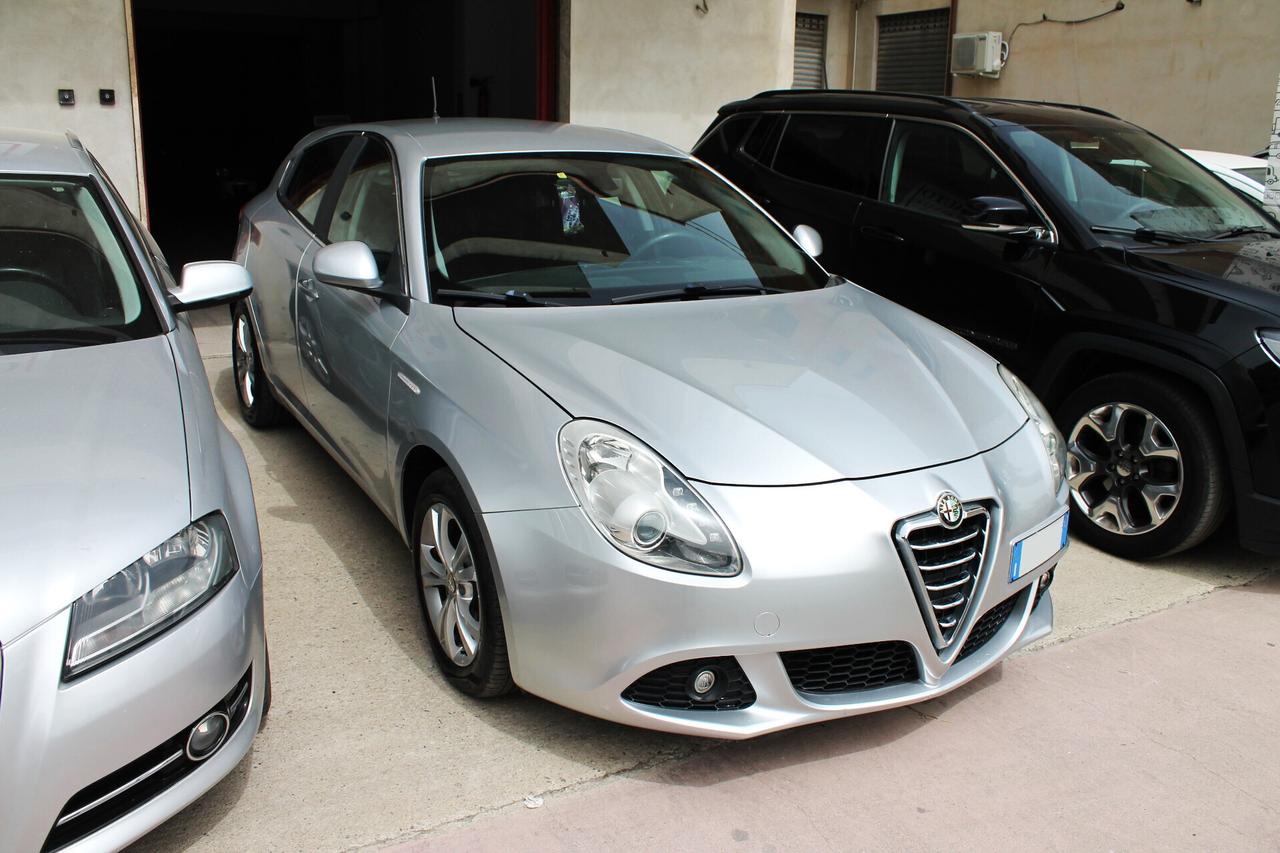 Alfa Romeo GIULIETTA 1.6 JTDm 105cv Distinctive