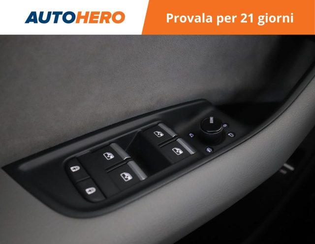 AUDI Q8 55 TFSI quattro tiptronic Sport