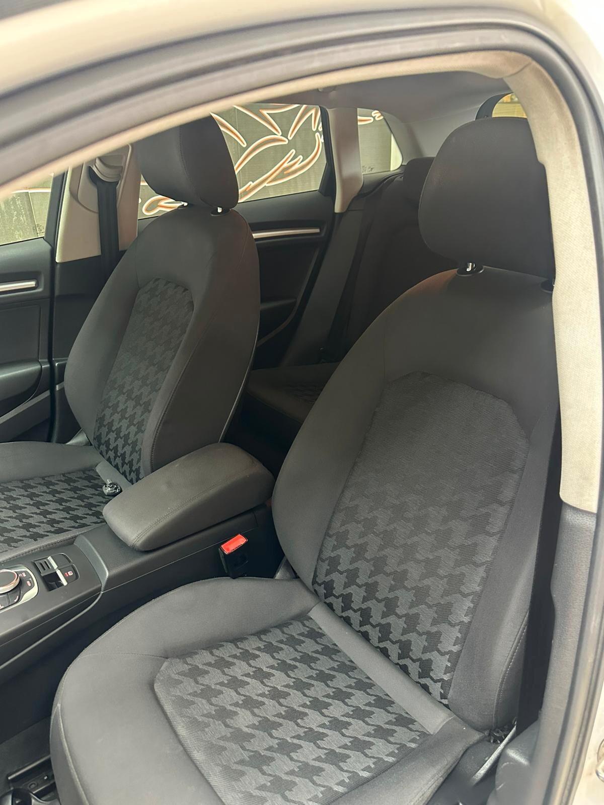 Audi A3 1.6 TDI 110CV S TRONIC