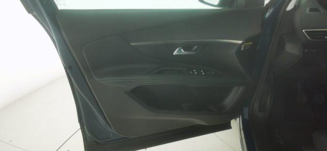 PEUGEOT 5008 BlueHDi 130 S&S Allure