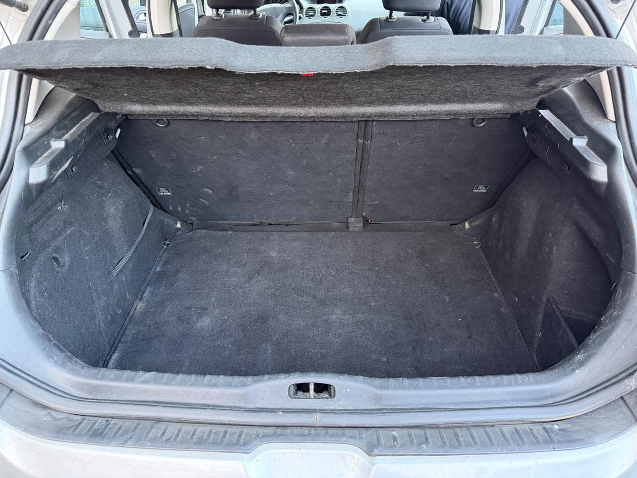 Peugeot 207 1.4 EURO4 ECO BENZINA-GPL 2030