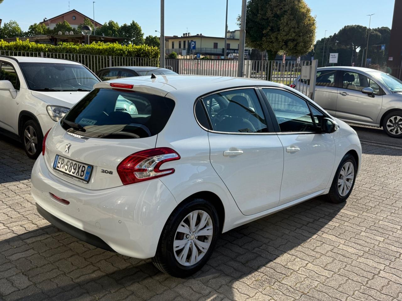 Peugeot 208 TAGLIANDI CERTIFICATI 1.4 HDi 68 CV 5 porte Active
