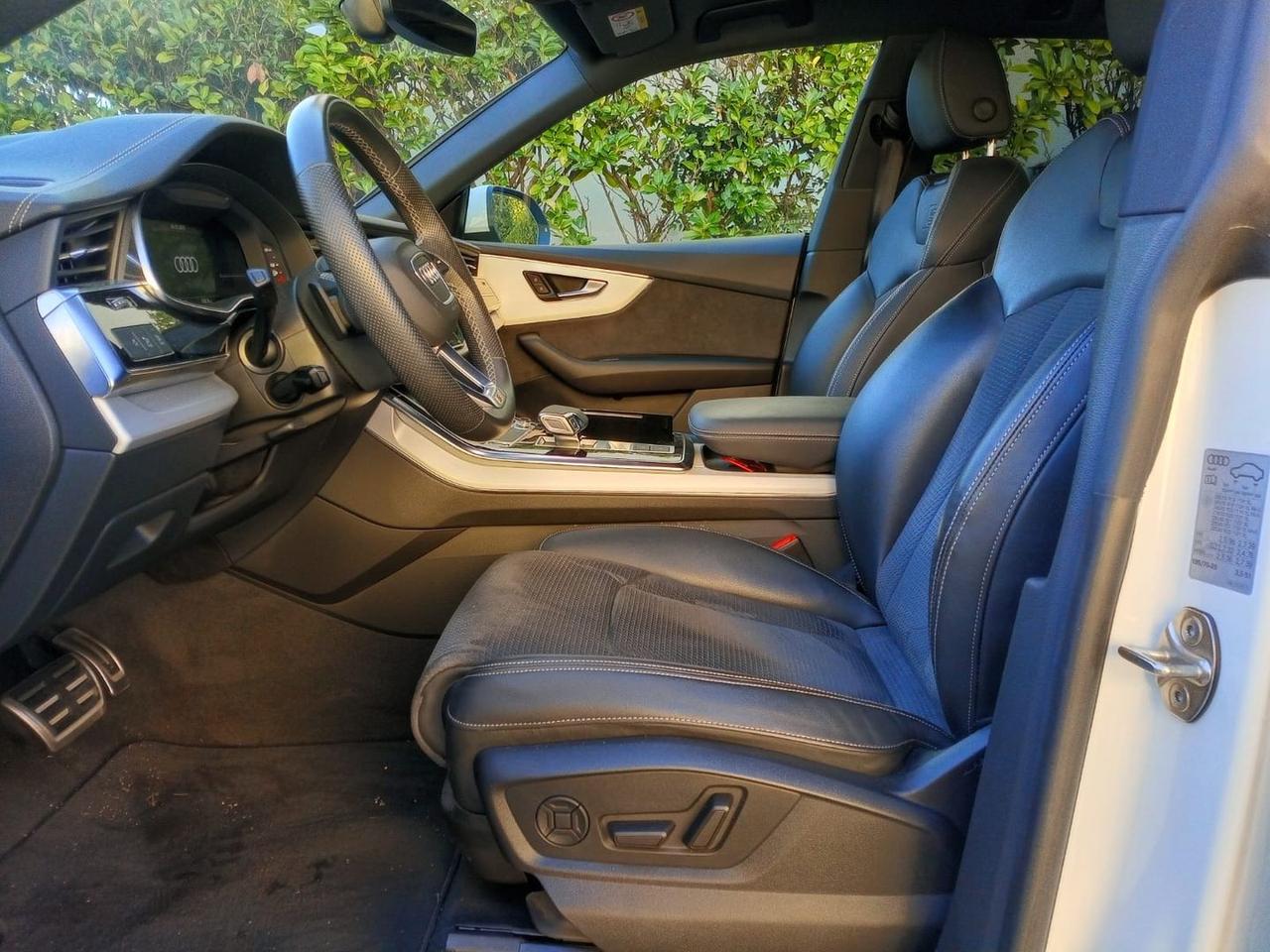 Audi Q8 Sport 3.0 50 TDI MHEV #7448