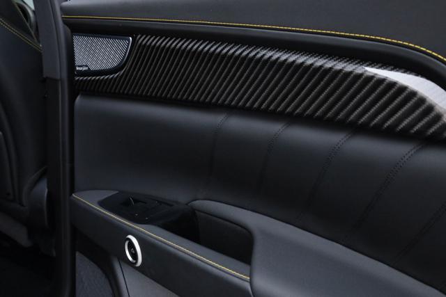 MASERATI Grecale MHEV 330 CV PREZZO NETTO AWD MODENA Q4