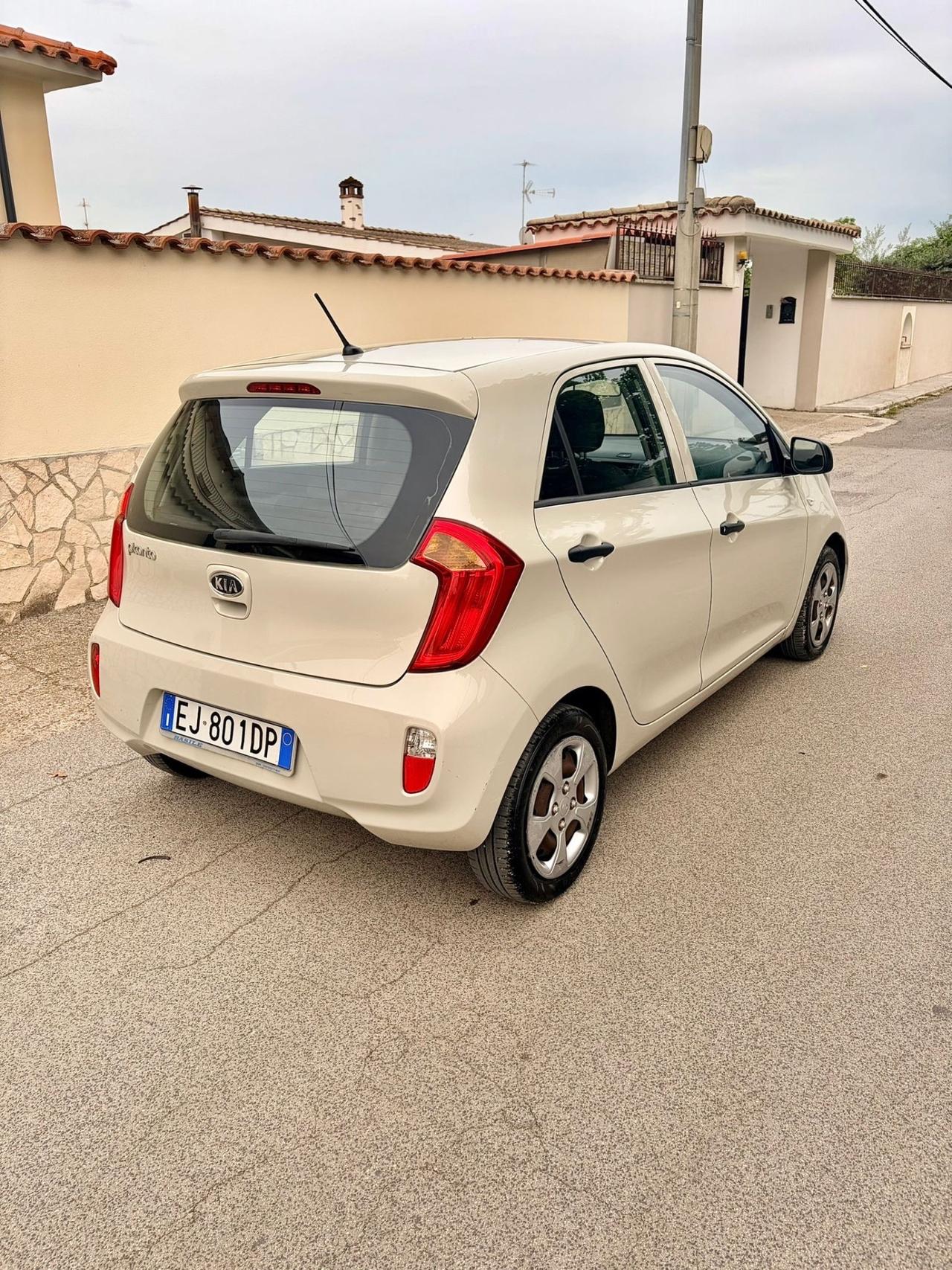 Kia Picanto 1.0 5 porte UNICO PROPRIETARIO