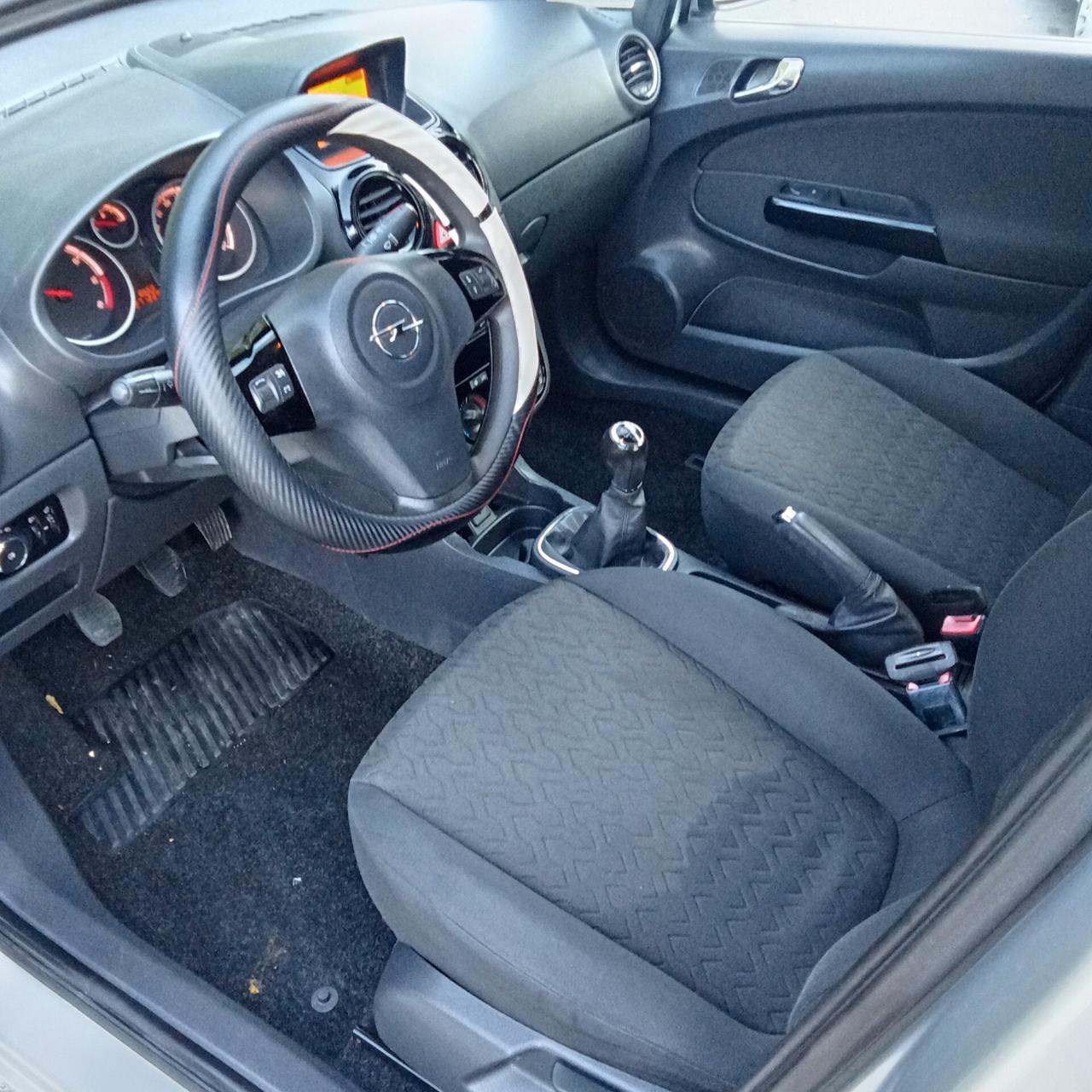 Opel Corsa 1.3 CDTI 75CV F.AP. 014