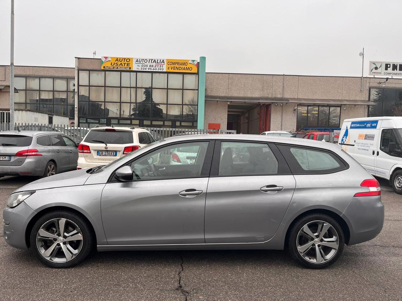 Peugeot 308 BlueHDi 100 S&S SW Business