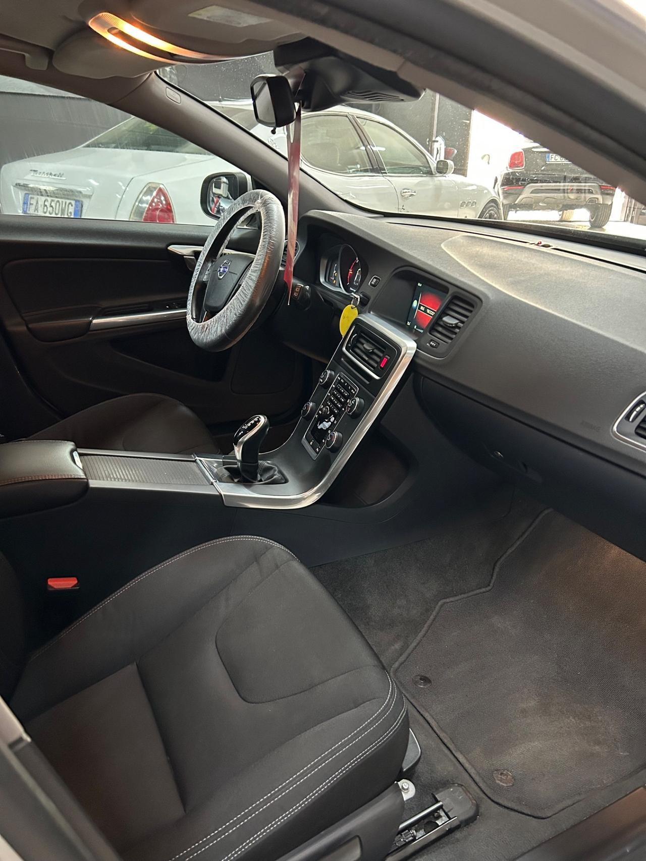 Volvo V60 D3 Geartronic Business