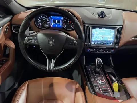 Maserati Levante V6 Diesel 275 CV AWD