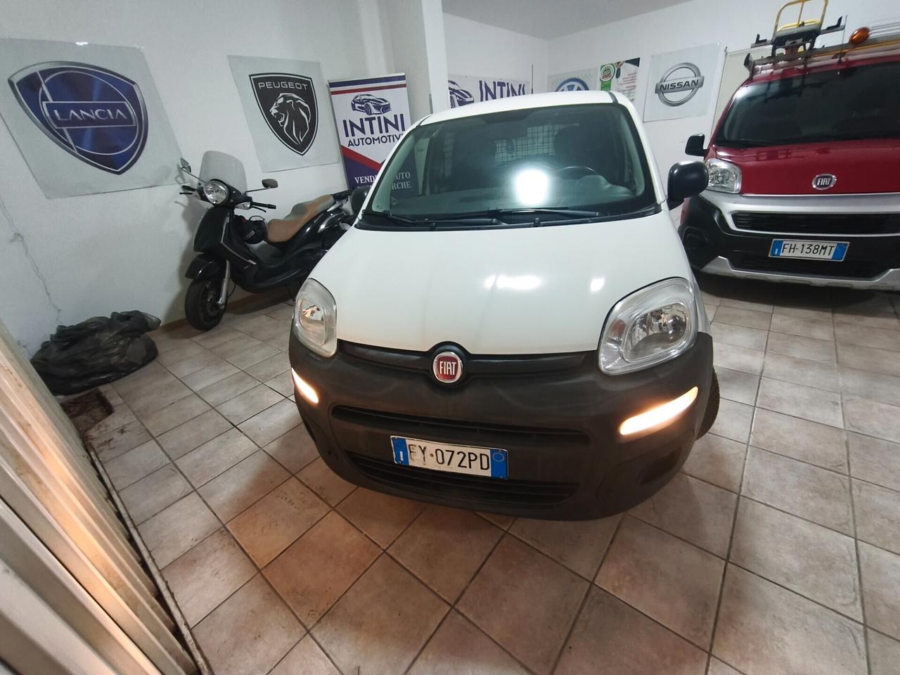 Fiat panda van autocarro 2 posti (12 mesi di garanzia)