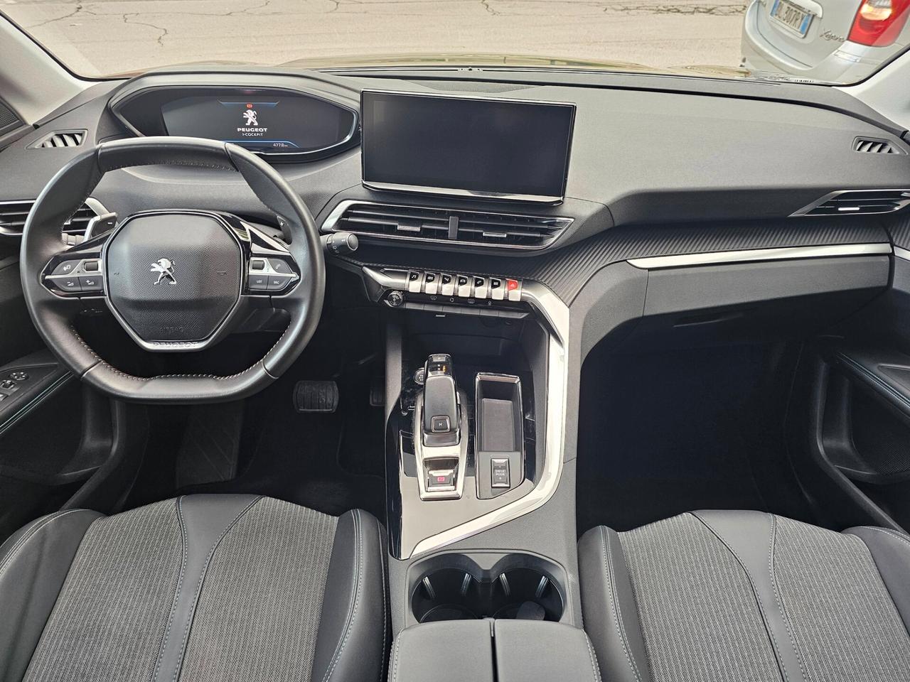 PEUGEOT 3008 1.5 BLUEHDI 131CV EAT8 ALLURE