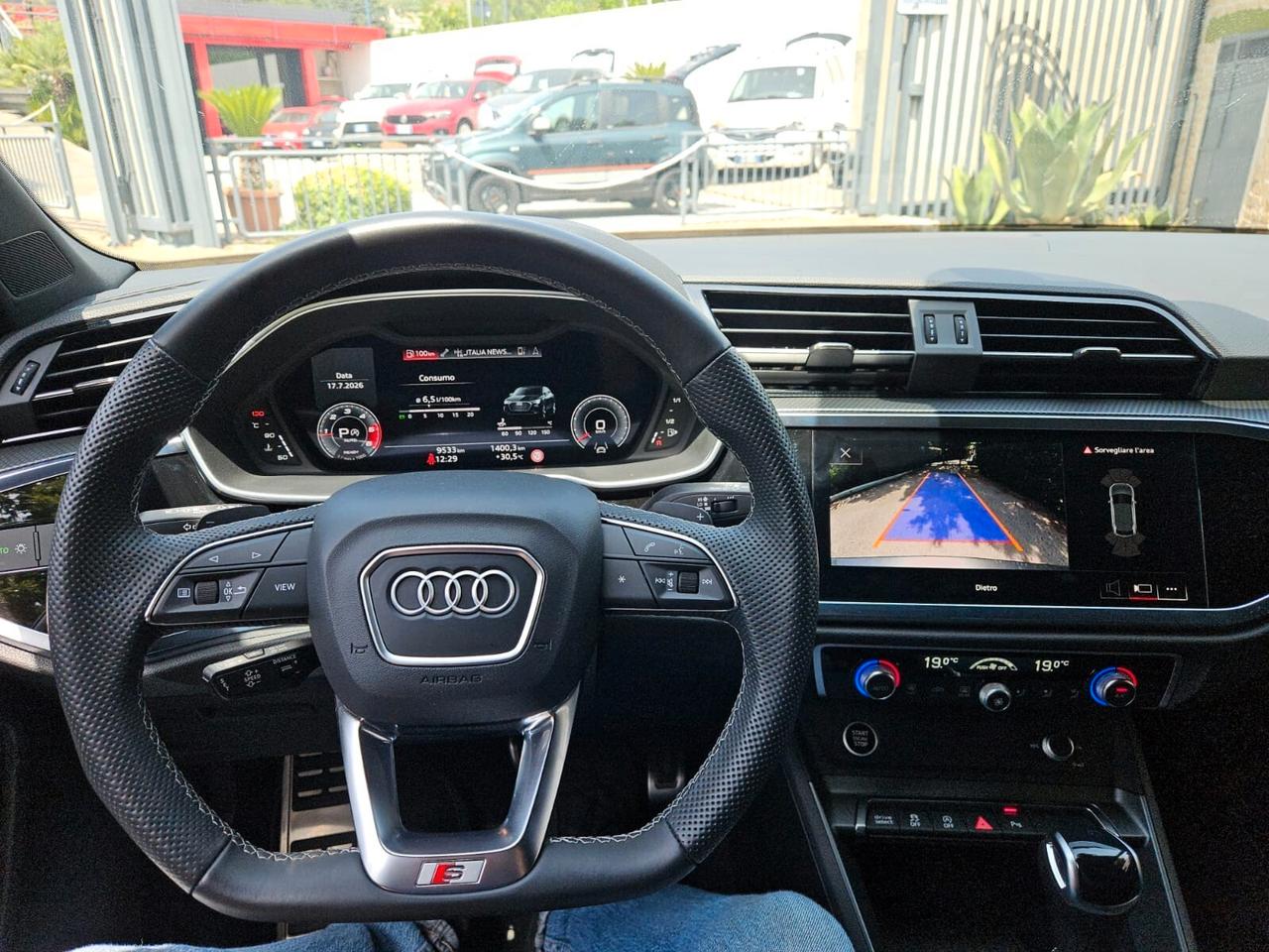 Audi Q3 SPB 35 TDI S tronic line Black Identity
