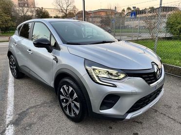 RENAULT Captur TCe 100 CV GPL INTENS