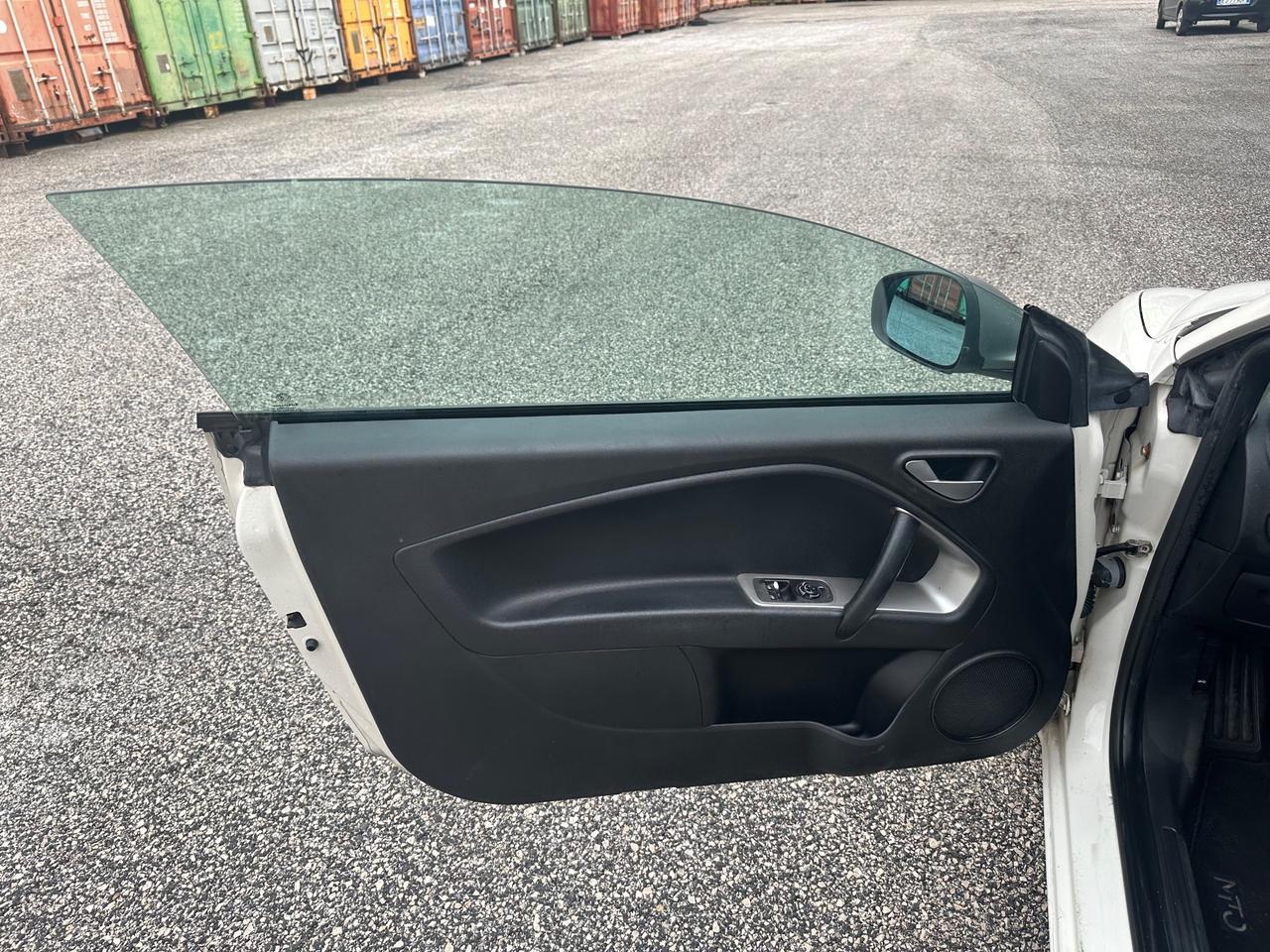 Alfa Romeo MiTo 1.3 JTDm-2 95 CV S&S Distinctive