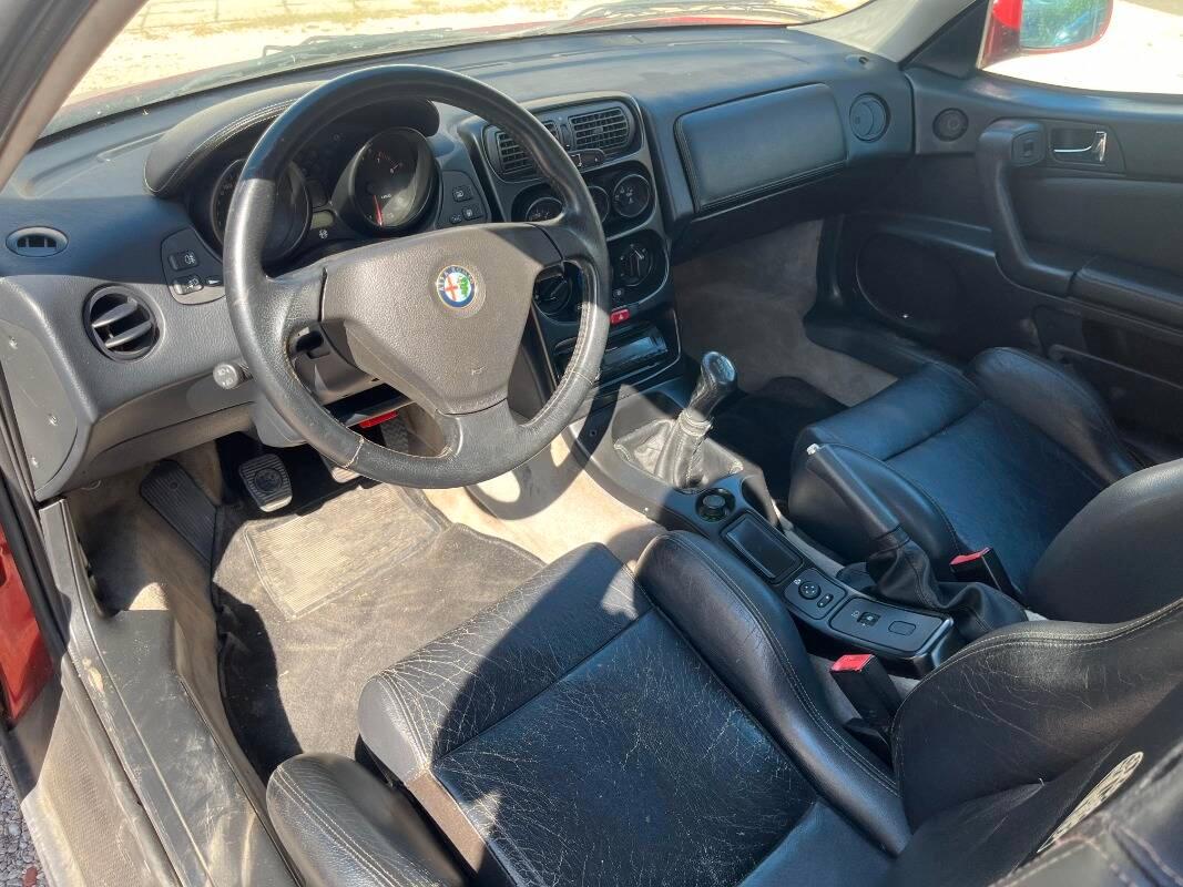 Alfa Romeo GTV 2.0 16v ts Lusso c pelle Momo