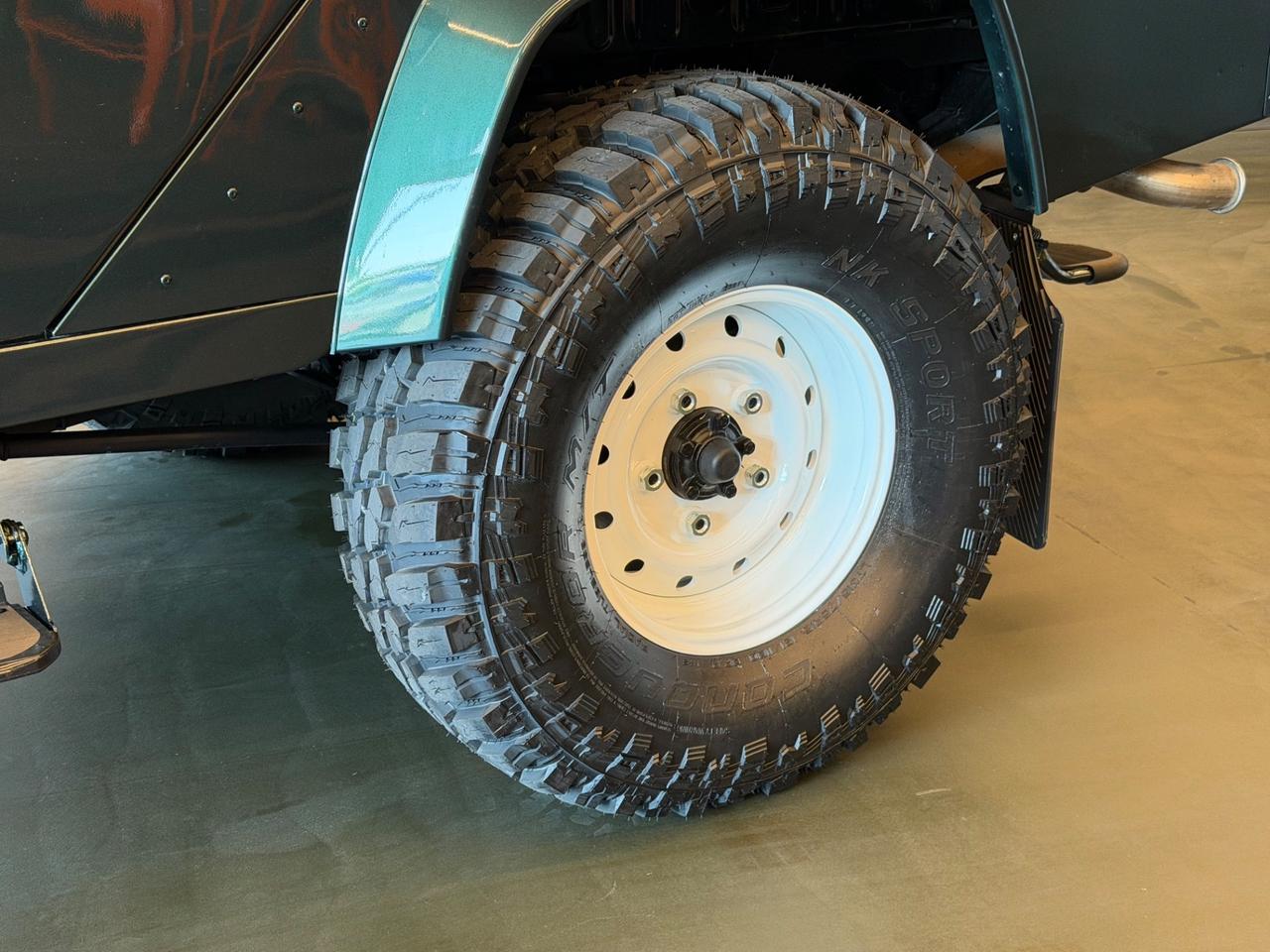 Land Rover Defender 110 2.4 TD4 Station Wagon SE - 7 POSTI -Ricond. "The world's style"