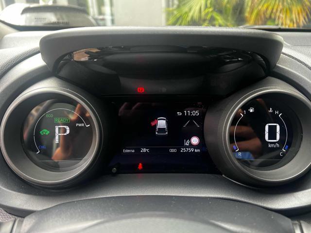 TOYOTA Yaris 1.5 Hybrid 5 porte Trend