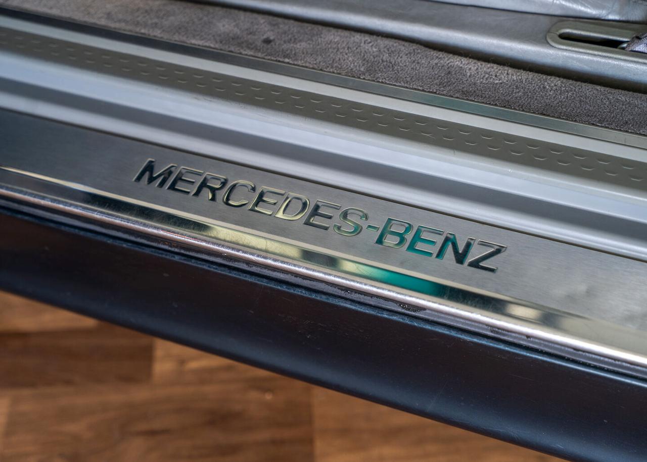 Mercedes Classe SL 300 24