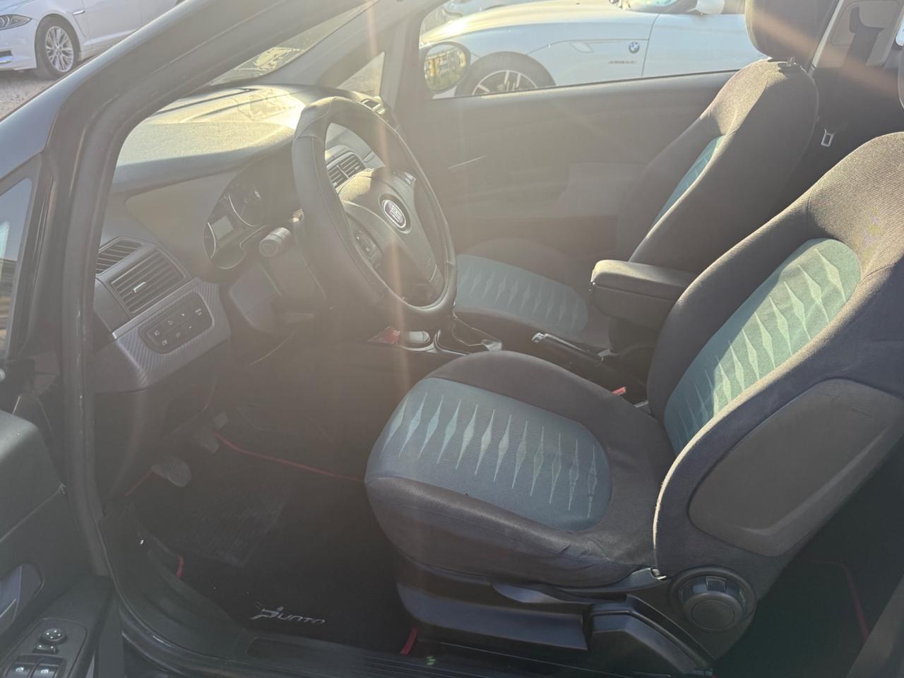 Fiat Punto 1.4 Metano 1.999€ PERMUTE