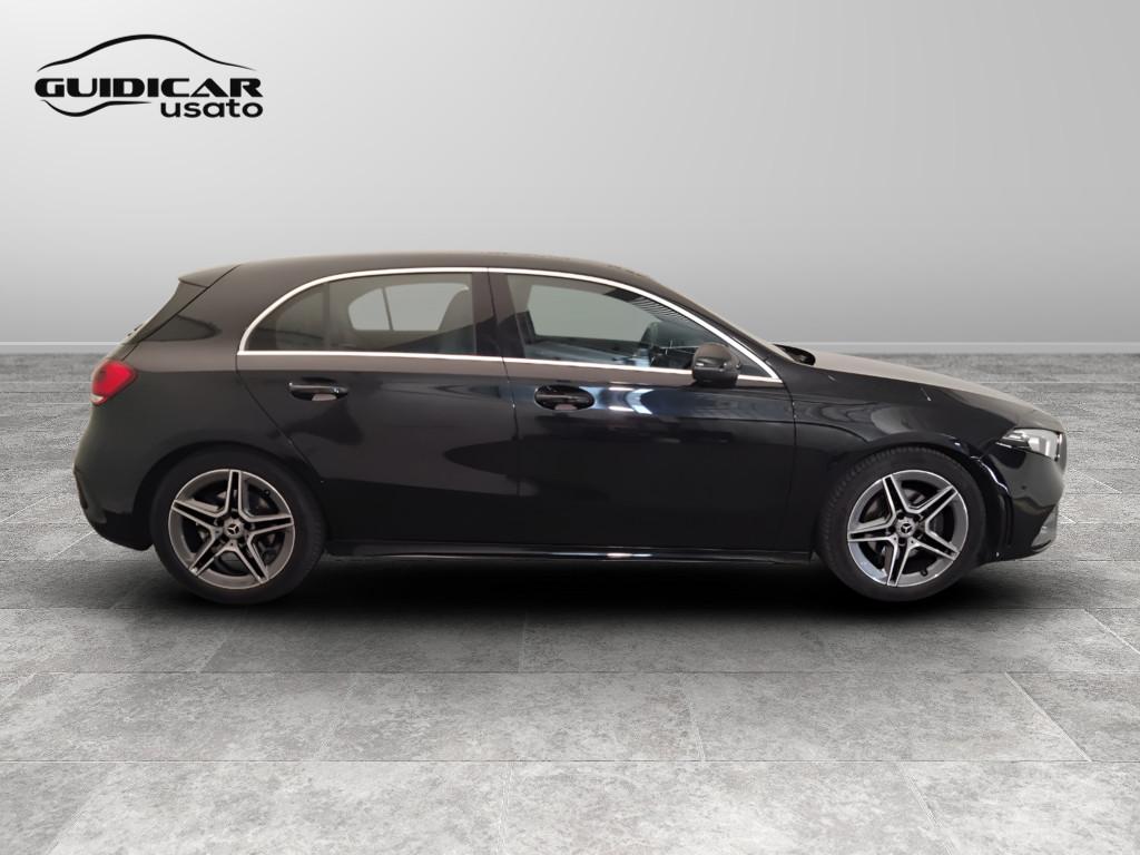 Mercedes-Benz Classe A - W177 2018 - A 200 Premium auto