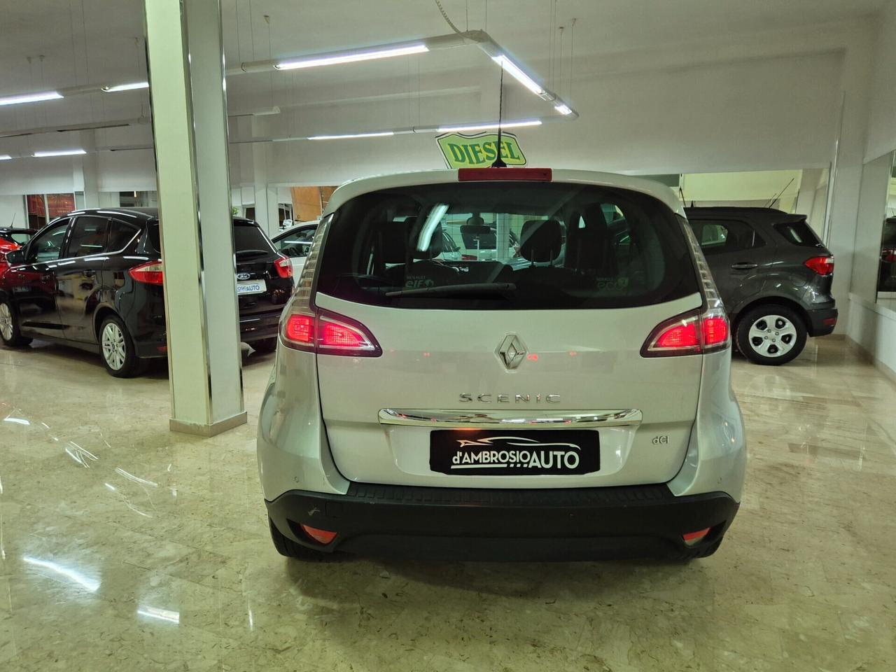Renault Scenic X-Mode 1.5 dCi 110 CV Luxe-Privilege